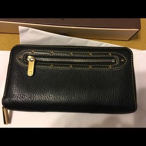 Louis Vuitton Suhali zippy wallet